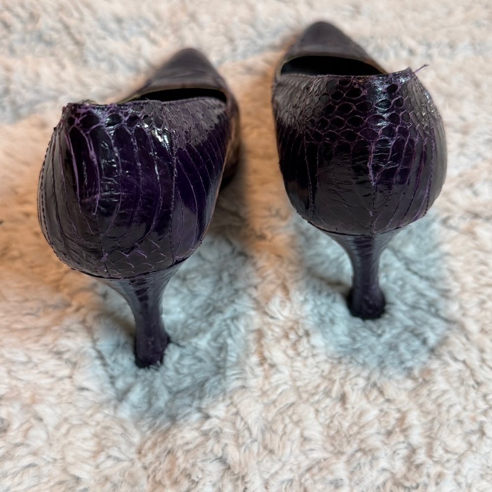 J.Renee Pumps - Picture 3 of 10
